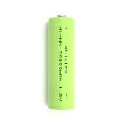4 piles AA rechargeables. 800 mAh 1,2 V NiMH